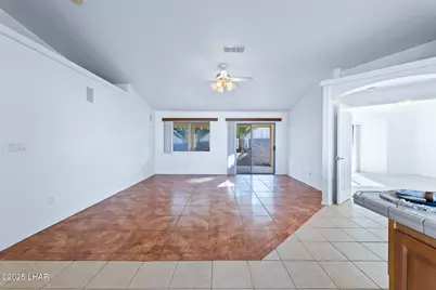 2290 Interlake Dr, Lake Havasu City, AZ 86404 - Photo 12