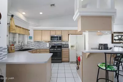 691 Rolling Hills Dr, Lake Havasu City, AZ 86406 - Photo 6