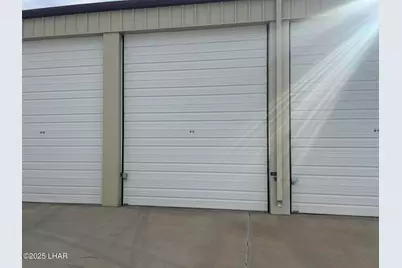 3400 Sweetwater Ave #H11, Lake Havasu City, AZ 86406 - Photo 2