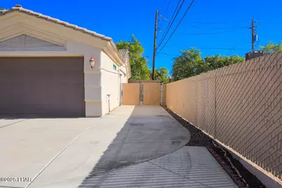 2680 Bluewater Dr, Lake Havasu City, AZ 86403 - Photo 4