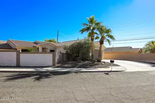 2680 Bluewater Dr, Lake Havasu City, AZ 86403 - Photo 2