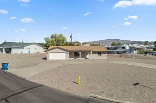 3425 Poppy Trail Dr, Lake Havasu City, AZ 86406 - Photo 2