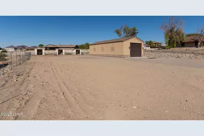 1024 Fathom Dr, Lake Havasu City, AZ 86404 - Photo 6