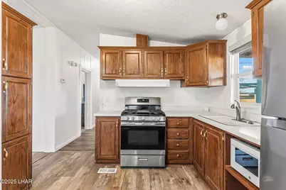 459 S Hano Rd, Golden Valley, AZ 86413 - Photo 14