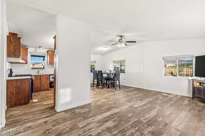 459 S Hano Rd, Golden Valley, AZ 86413 - Photo 6