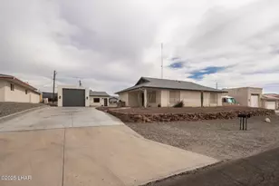 1582 Brodie Dr, Lake Havasu City, AZ 86406 - Photo 1