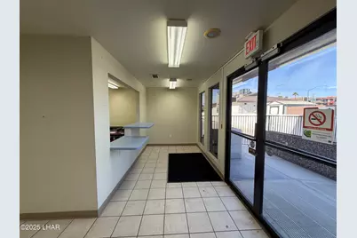 285 Lake Havasu Ave S #101, Lake Havasu City, AZ 86403 - Photo 4