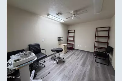 285 Lake Havasu Ave S #101, Lake Havasu City, AZ 86403 - Photo 8