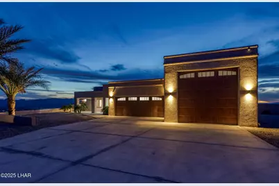 3305 Crestwind Dr, Lake Havasu City, AZ 86404 - Photo 4