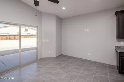 990 Hacienda Cir, Lake Havasu City, AZ 86403 - Photo 8