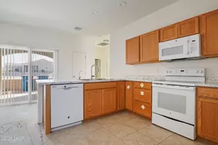 2638 Bear Mountain, Bullhead City, AZ 86442 - Photo 8