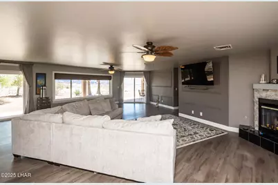 881 Bryce Ct, Lake Havasu City, AZ 86406 - Photo 4