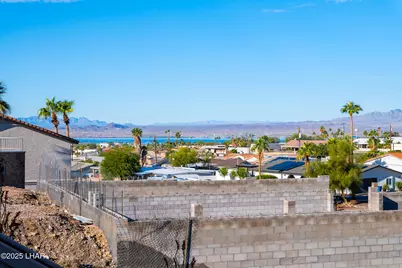 2672 Caribbean Dr, Lake Havasu City, AZ 86406 - Photo 12