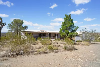 16693 N Lakeside Dr, Dolan Springs, AZ 86441 - Photo 4