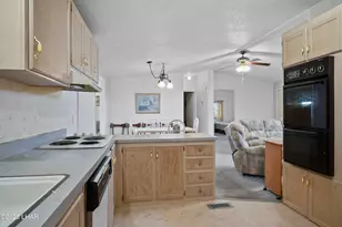 16693 N Lakeside Dr, Dolan Springs, AZ 86441 - Photo 18