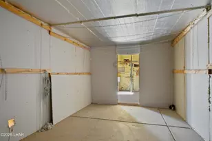 16693 N Lakeside Dr, Dolan Springs, AZ 86441 - Photo 48