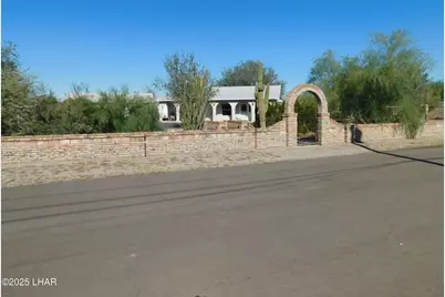 675 N Tesota Ln, Quartzsite, AZ 85346 - Photo 64