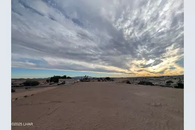 1084 Riverside Dr, Lake Havasu City, AZ 86404 - Photo 8