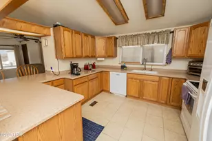 9475 Black Rock Dr, Parker, AZ 85344 - Photo 6