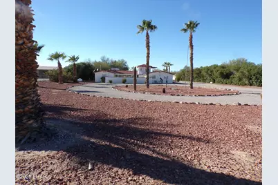 25620 Pendelton Way, Bouse, AZ 85325 - Photo 2
