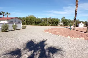 25620 Pendelton Way, Bouse, AZ 85325 - Photo 16