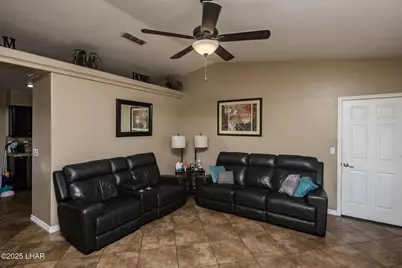 2260 Interlake Dr, Lake Havasu City, AZ 86404 - Photo 6