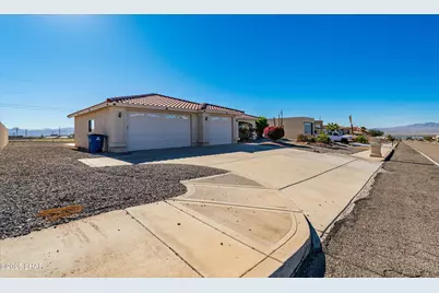 2910 N Kiowa Blvd N, Lake Havasu City, AZ 86404 - Photo 2