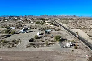 7925 N Rancho Vista Dr, Lake Havasu City, AZ 86404 - Photo 10