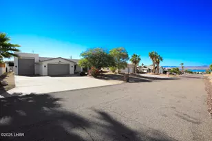 1900 Nugget Dr, Lake Havasu City, AZ 86404 - Photo 1