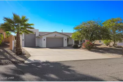 1900 Nugget Dr, Lake Havasu City, AZ 86404 - Photo 2
