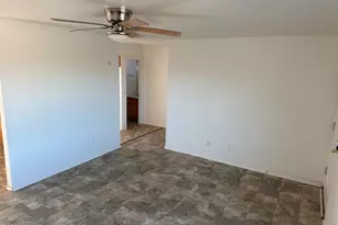 6614 W Brook Dr, Golden Valley, AZ 86413 - Photo 6