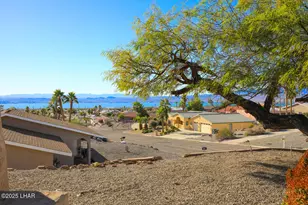 2692 Beverly Glen Dr, Lake Havasu City, AZ 86403 - Photo 6