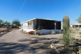 1240 N Acacia Dr, Quartzsite, AZ 85346 - Photo 1