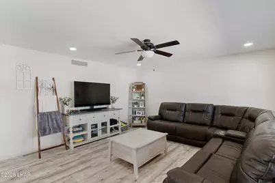 2818 Weekender Ln, Lake Havasu City, AZ 86403 - Photo 1
