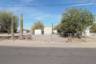 760 W Cowell St, Quartzsite, AZ 85346 - Photo 2