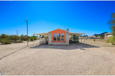 400 N Moon Mountain Ave, Quartzsite, AZ 85346 - Photo 8