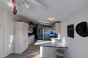 7532 N Valley View Dr, Lake Havasu City, AZ 86404 - Photo 8