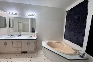 7532 N Valley View Dr, Lake Havasu City, AZ 86404 - Photo 22