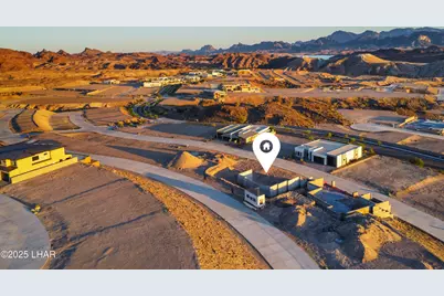 2404 Desert Rdg Ct W, Lake Havasu City, AZ 86406 - Photo 18