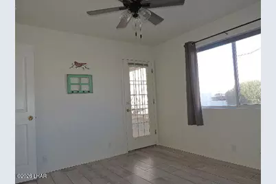 1697 Cardinal Dr, Lake Havasu City, AZ 86403 - Photo 8