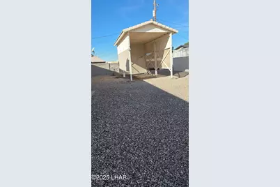 1697 Cardinal Dr, Lake Havasu City, AZ 86403 - Photo 4