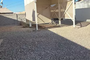 1697 Cardinal Dr, Lake Havasu City, AZ 86403 - Photo 4