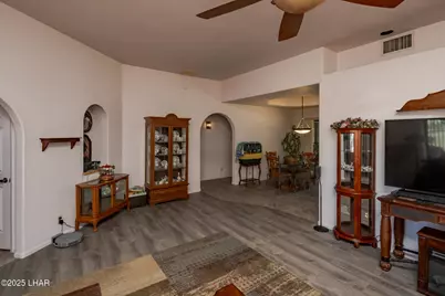 2416 Fannin Dr, Lake Havasu City, AZ 86403 - Photo 12