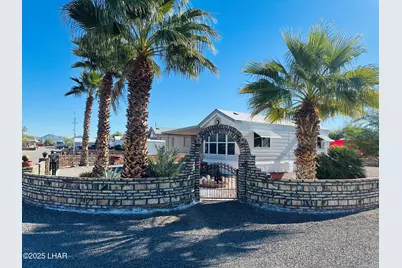 200 N Moon Mountain Ave #36, Quartzsite, AZ 85346 - Photo 2