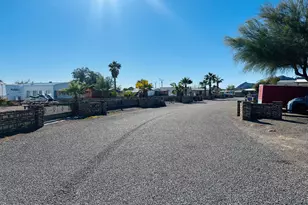 200 N Moon Mountain Ave, Quartzsite, AZ 85346 - Photo 28