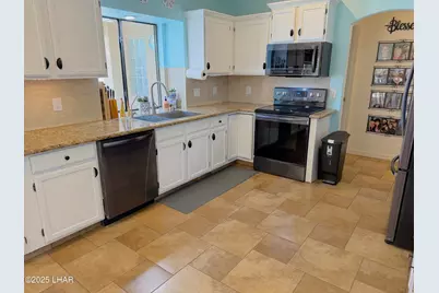 2528 Sunchief Ln, Lake Havasu City, AZ 86403 - Photo 2
