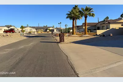 2528 Sunchief Ln, Lake Havasu City, AZ 86403 - Photo 44