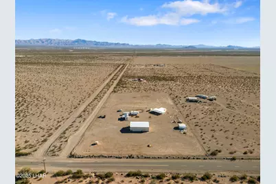 39191 Avenue 42 E, Salome, AZ 85348 - Photo 1