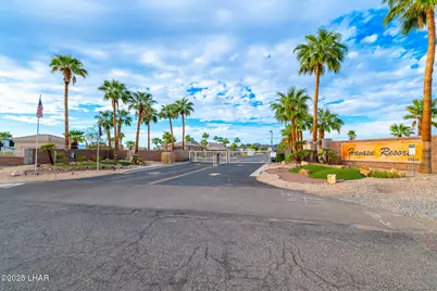 1905 Victoria Farms Rd #209, Lake Havasu City, AZ 86404 - Photo 46