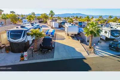 1905 Victoria Farms 216 Rd, Lake Havasu City, AZ 86404 - Photo 1